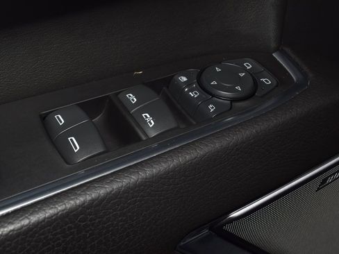 Used 2024 GMC Sierra 3500 Denali w/ Denali Reserve Package image 51