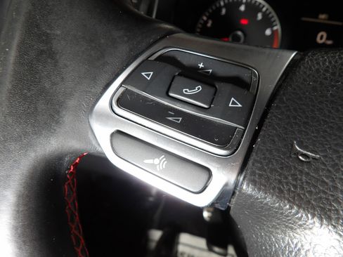 Used 2013 Volkswagen Jetta GLI Autobahn FWD image 17