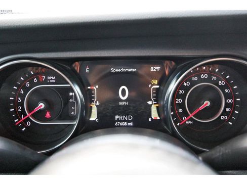 Used 2021 Jeep Gladiator Mojave AWD/4WD image 15