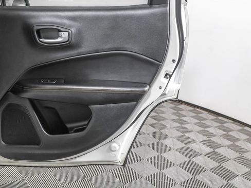 Used 2021 Jeep Compass Limited w/ Trailer Tow Group image 46