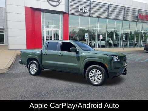 Certified 2023 Nissan Frontier SV w/ Tow Package AWD/4WD image 16