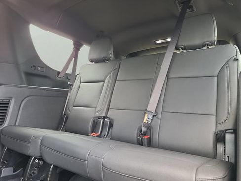 New 2026 Chevrolet Suburban LT w/ Comfort Package RWD image 15