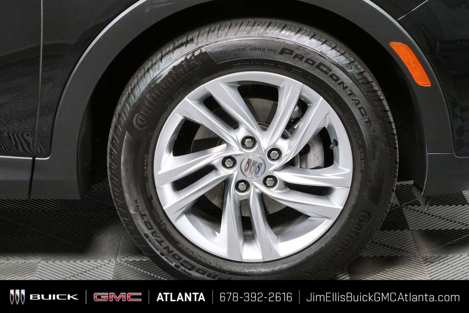 Used 2025 Buick Envista Preferred FWD image 33