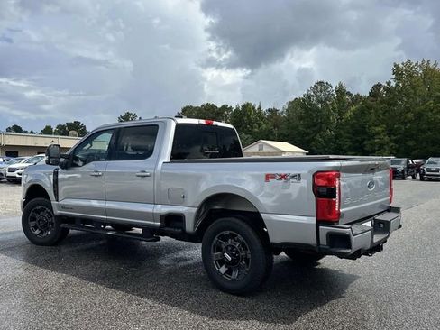 Used 2024 Ford F250 Lariat w/ Sport Appearance Package image 11