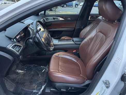 Used 2020 Lincoln MKZ Reserve image 9