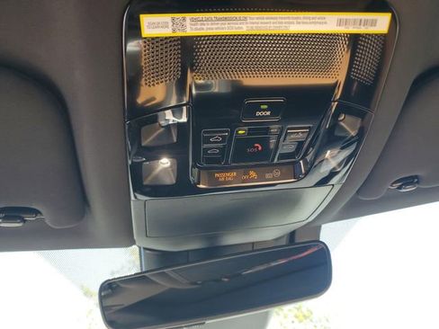 Used 2026 Lexus RX 350h w/ Convenience Package image 30