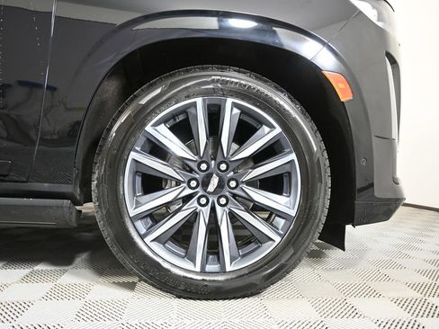 Used 2023 Cadillac Escalade Sport Platinum AWD/4WD image 11