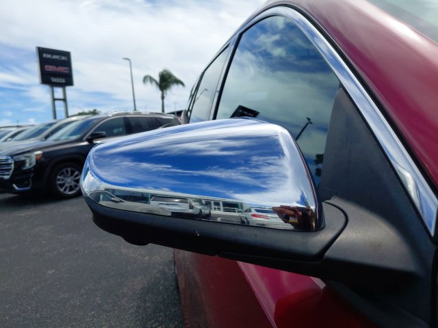 Used 2019 GMC Terrain Denali w/ Advanced Safety Package FWD image 13