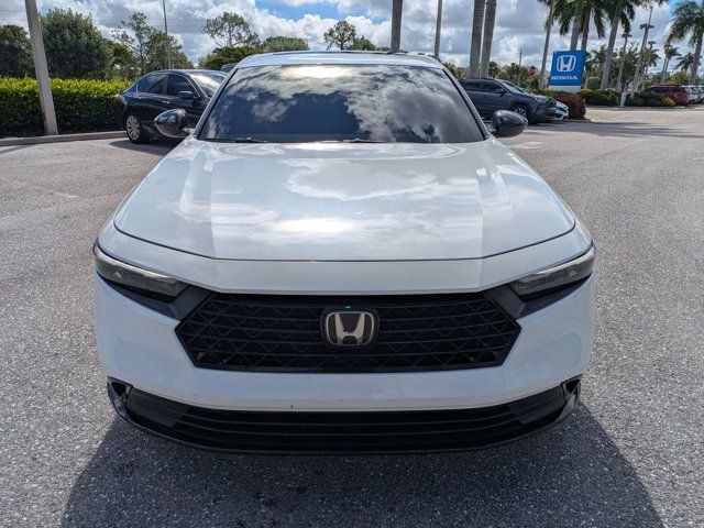Used 2023 Honda Accord Sport image 9