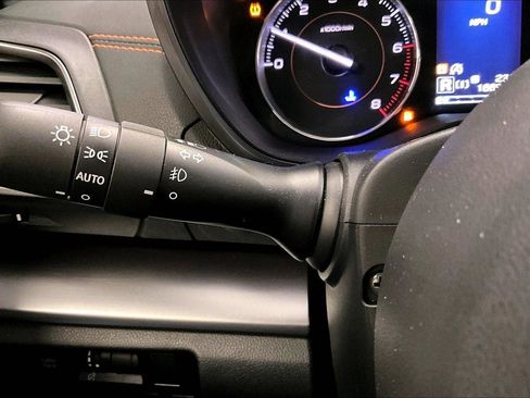 Used 2023 Subaru Crosstrek 2.5i Limited w/ Moonroof Package image 30