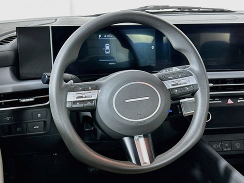 Used 2025 Hyundai Sonata SEL FWD image 18