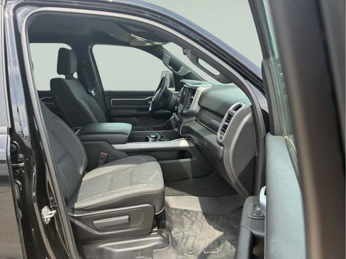 Used 2022 RAM 1500 Big Horn AWD/4WD image 11