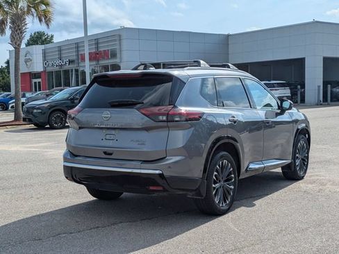 Used 2025 Nissan Rogue Platinum w/ Platinum Premium Package AWD/4WD image 3
