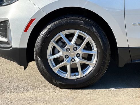 Used 2022 Chevrolet Equinox LT FWD image 31