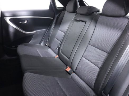 Used 2014 Hyundai Elantra GT image 29