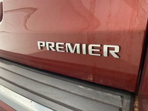 Used 2020 Chevrolet Tahoe Premier w/ Premier Plus Edition AWD/4WD image 36