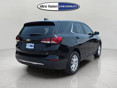 Used 2024 Chevrolet Equinox LT w/ LPO, Floor Liner Package FWD image 4