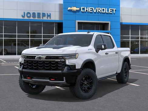 New 2026 Chevrolet Silverado 1500 ZR2 w/ LPO, Dark Essentials Package AWD/4WD image 6