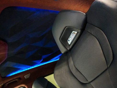 Used 2024 BMW XM image 8