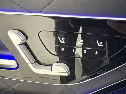 New 2026 Mercedes-Benz S 580e 4MATIC Sedan image 21