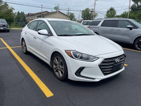 Used 2017 Hyundai Elantra Limited FWD image 1