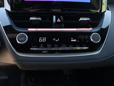 New 2026 Toyota Corolla SE FWD image 18