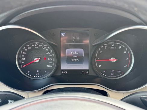 Used 2017 Mercedes-Benz GLC 300 4MATIC w/ Premium 1 Package image 26