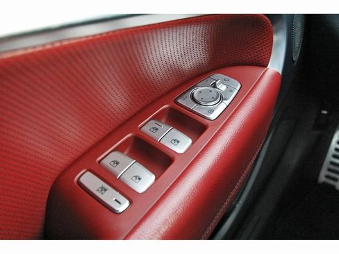 Used 2023 Genesis G70 2.0T w/ Sport Prestige Package image 9