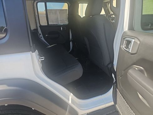 Used 2024 Jeep Wrangler Unlimited Sport AWD/4WD image 13