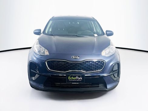 Used 2020 Kia Sportage LX image 2