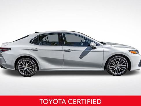 Used 2023 Toyota Camry XLE w/ Cold Weather Package AWD/4WD image 5