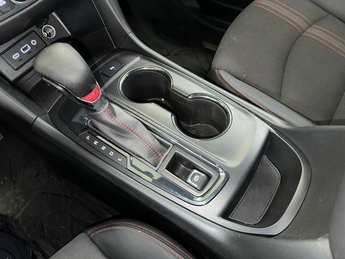 Certified 2022 Chevrolet Equinox RS w/ LPO, Floor Liner Package image 16