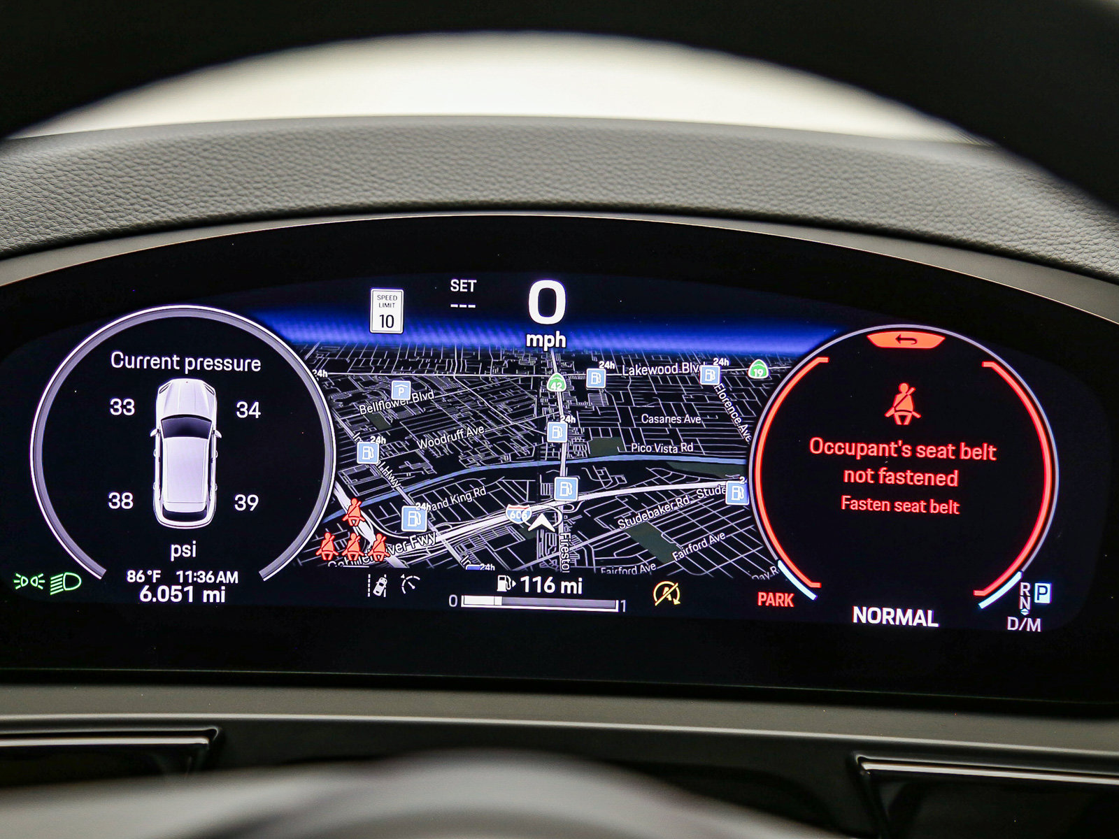 Certified 2026 Porsche Cayenne AWD/4WD image 28