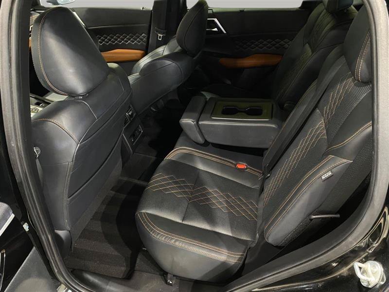 Used 2022 Mitsubishi Outlander SEL AWD/4WD image 21