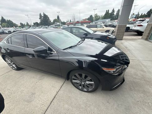 Used 2018 MAZDA MAZDA6 Signature FWD image 2