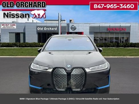Used 2023 BMW iX xDrive50 w/ Ultimate Package 2 AWD/4WD image 2
