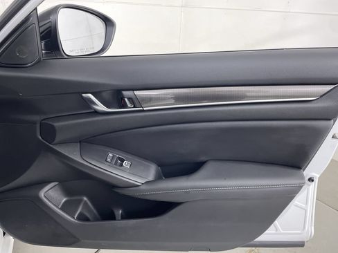 Used 2022 Honda Accord Sport image 22