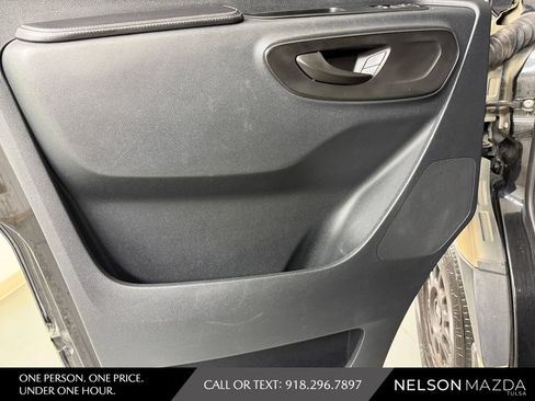 Used 2019 Mercedes-Benz Sprinter 2500 image 17