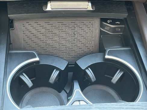 Certified 2022 Mercedes-Benz GLS 450 4MATIC image 35