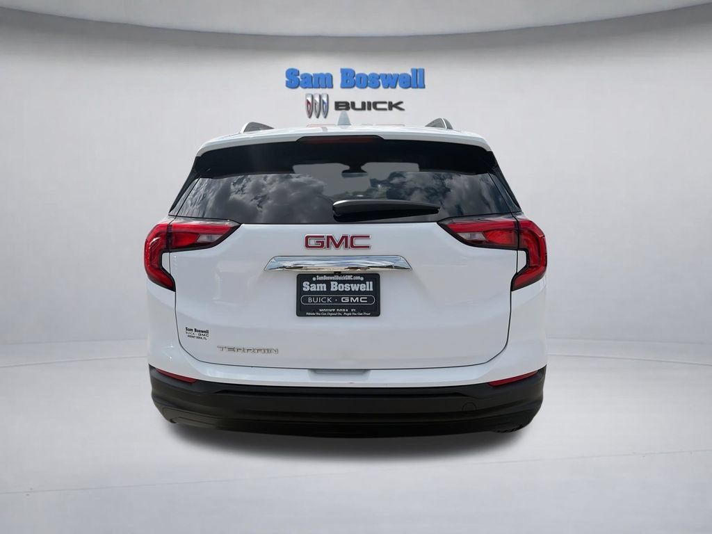 Certified 2021 GMC Terrain SLE w/ Driver Convenience Package FWD image 8