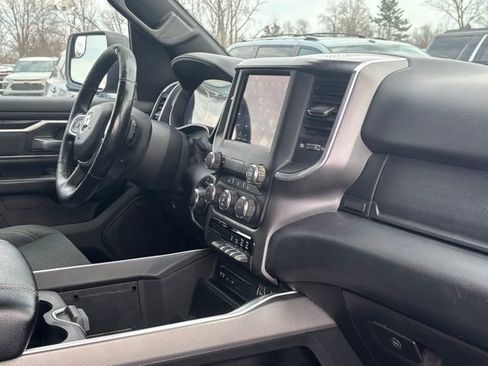 Used 2019 RAM 1500 Big Horn AWD/4WD image 14