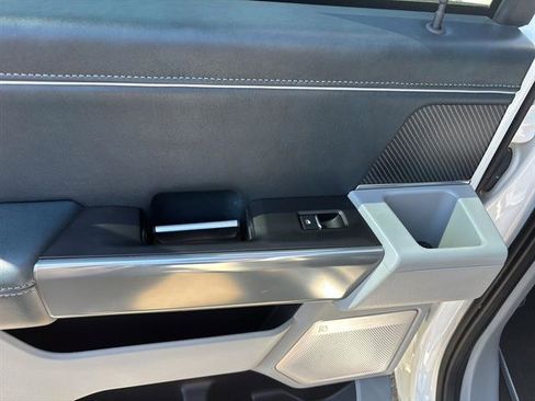 Used 2021 Ford F150 Limited image 17