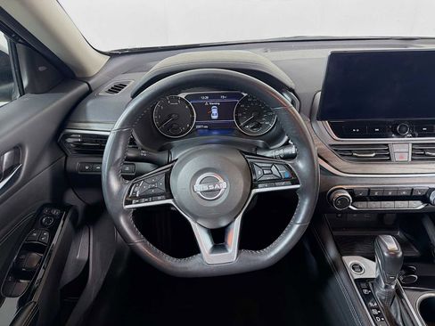 Certified 2023 Nissan Altima 2.5 SV w/ SV Premium Package image 18