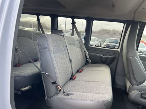 New 2026 Chevrolet Express 3500 LS RWD image 25