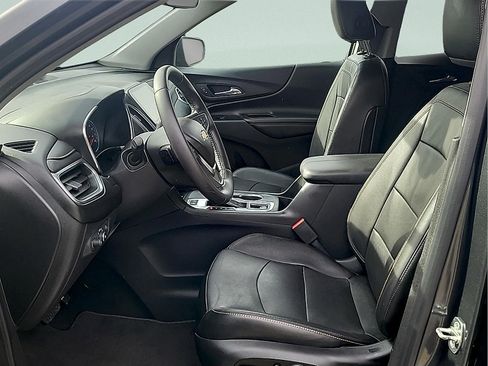 Used 2020 Chevrolet Equinox Premier AWD/4WD image 13