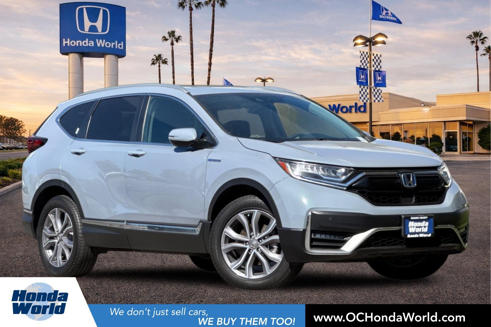Used 2022 Honda CR-V Touring image 1