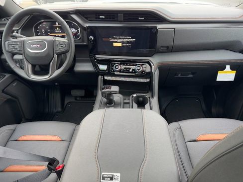 New 2026 GMC Sierra 1500 AT4 w/ Technology Package image 8