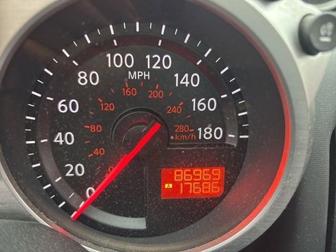 Used 2013 Nissan 370Z Touring w/ Sport Pkg image 21