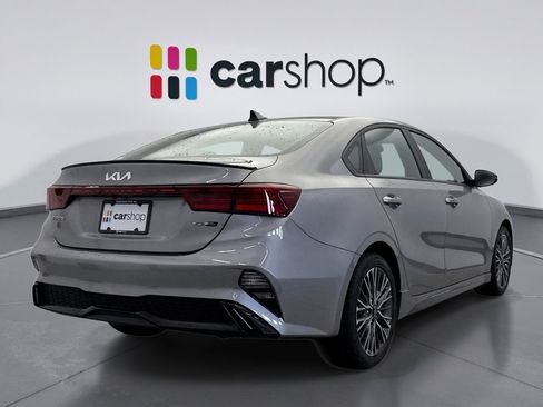 Used 2024 Kia Forte GT-Line w/ GT-Line Premium Package FWD image 5