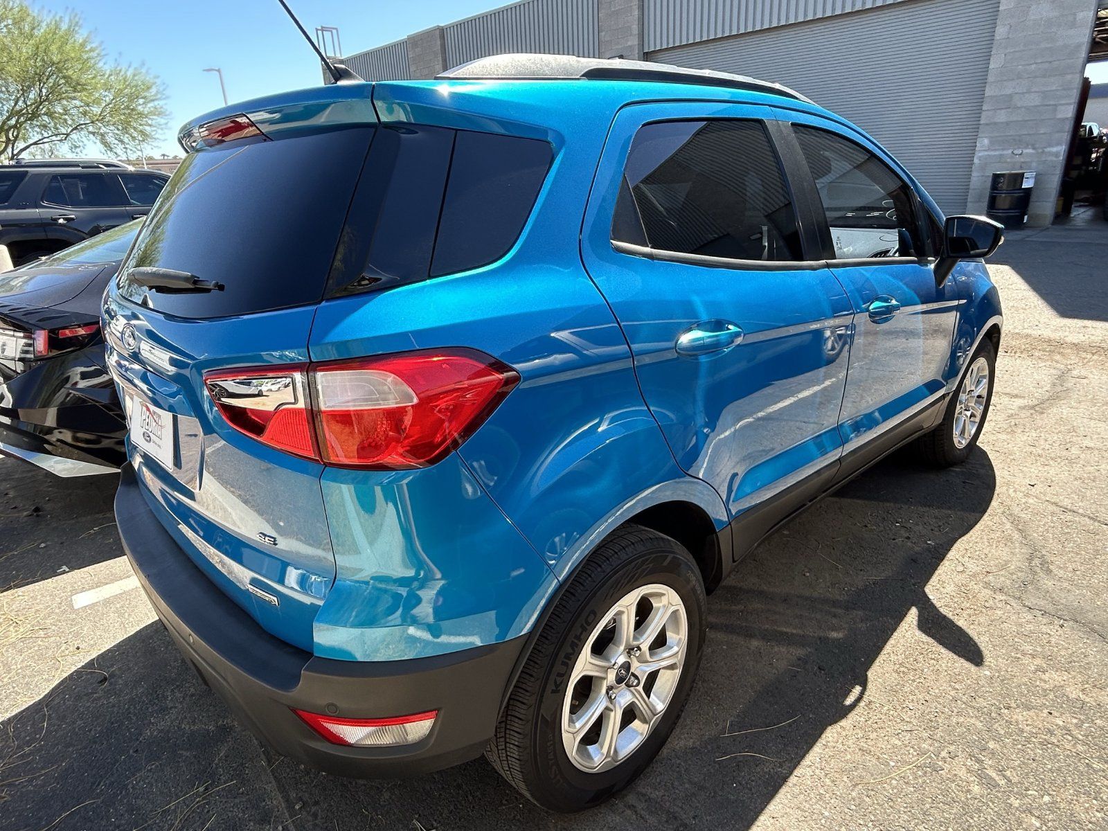 Used 2018 Ford EcoSport SE w/ SE Convenience Package FWD image 3